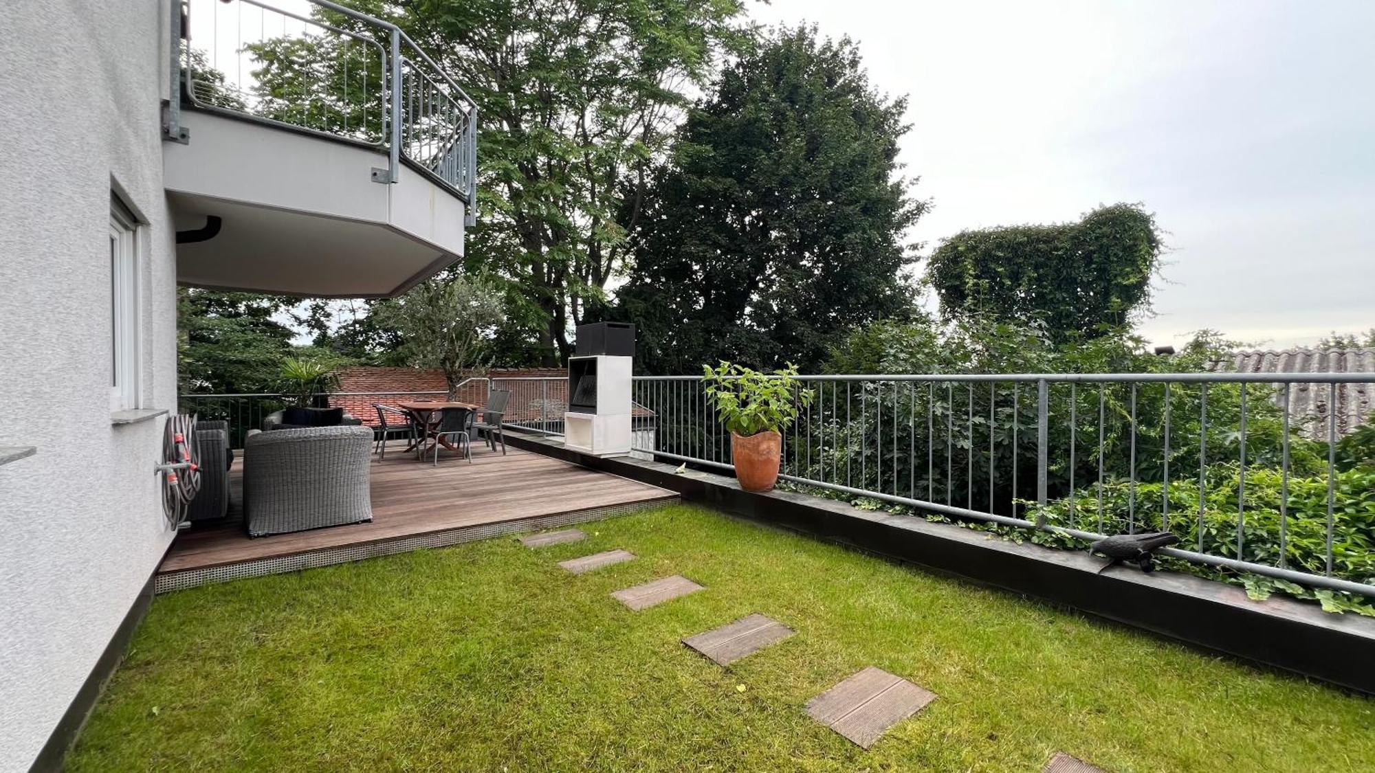 Ludwigshome Luxus - Zentral, Kostenloser Parkplatz, Terrasse Ludwigsburg Eksteriør billede
